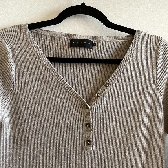 Hatch Ribbed Nursing Henley - Picture 4 of 6